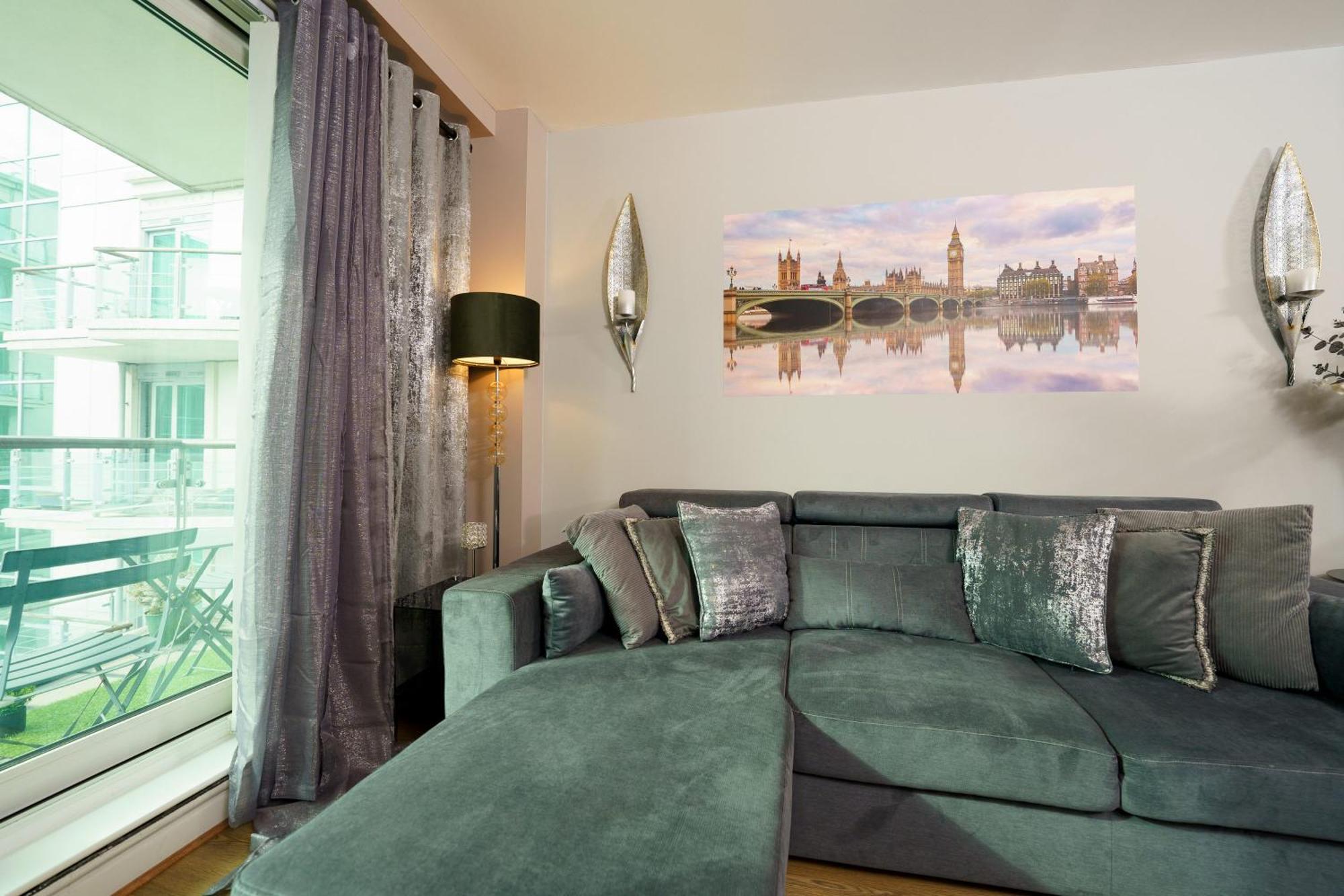 St George Wharf Apartment London Exterior photo